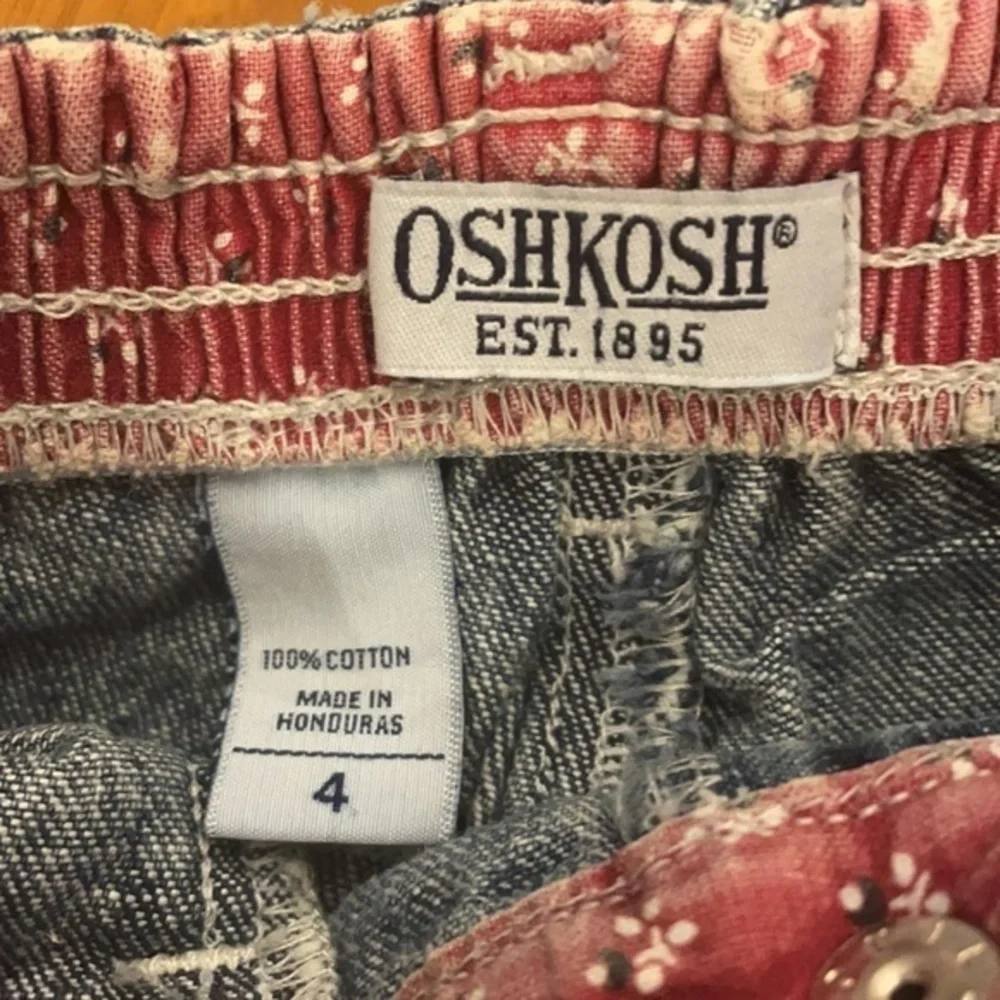 Kids jeans with red flowers 104